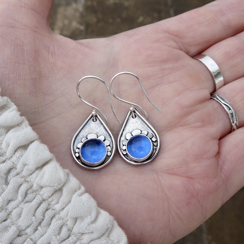 CwenCornflowerBlueEarrings3